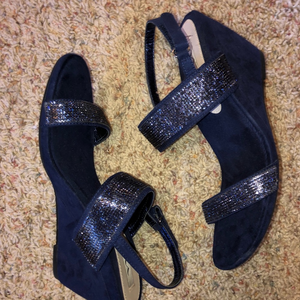 Women’s Nina navy blue wedges SZ9.5